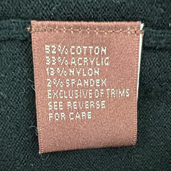 525 America Black V-neck Sweater - Picture 6 of 7